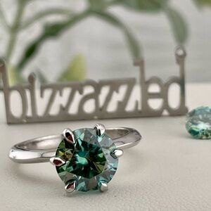 Special Deal‼️3ct Diamond Green Ring. Silver 925